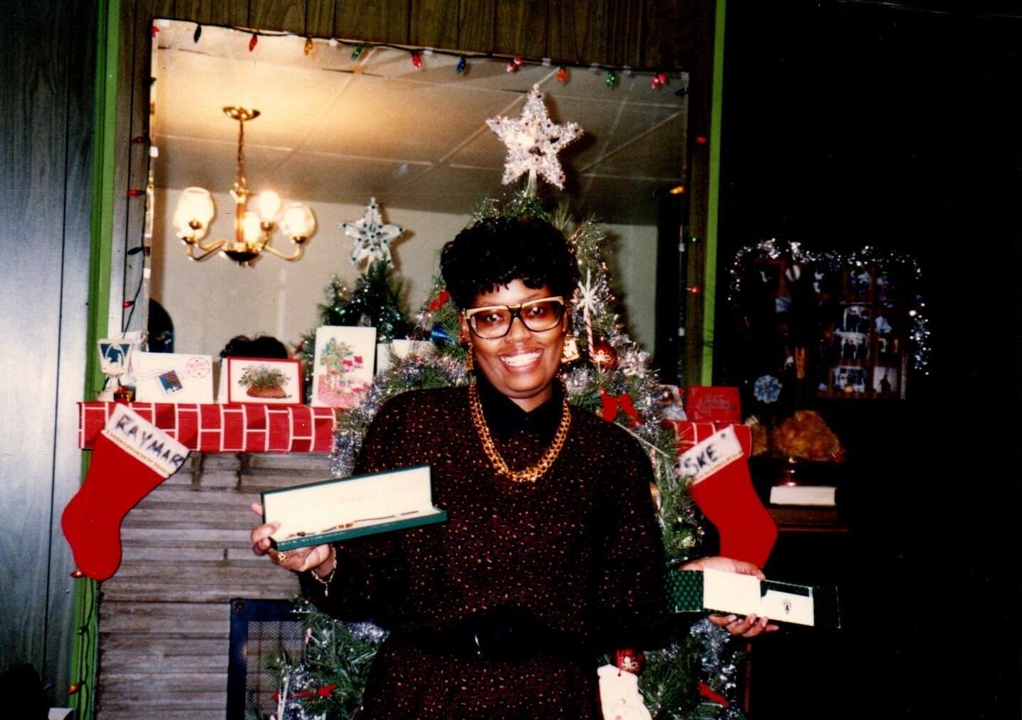 8431D9F4-4357-43B4-A4D8-87E9AB7F710D