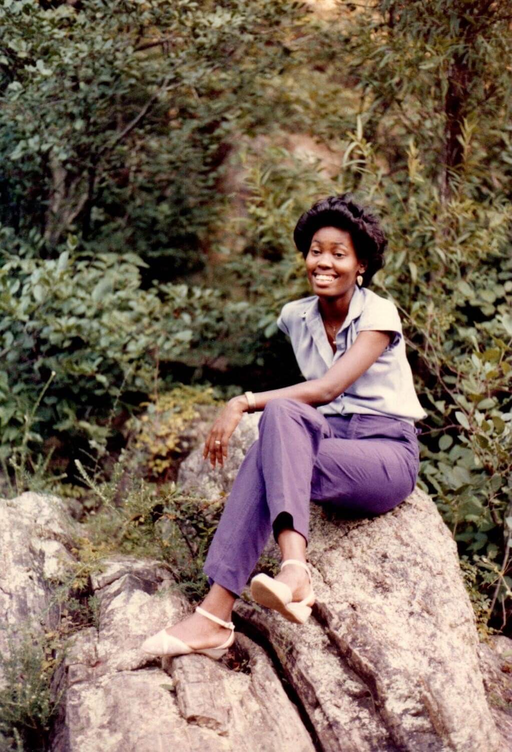 8C216A46-7872-435B-8DD6-BF1DAFBA2B57